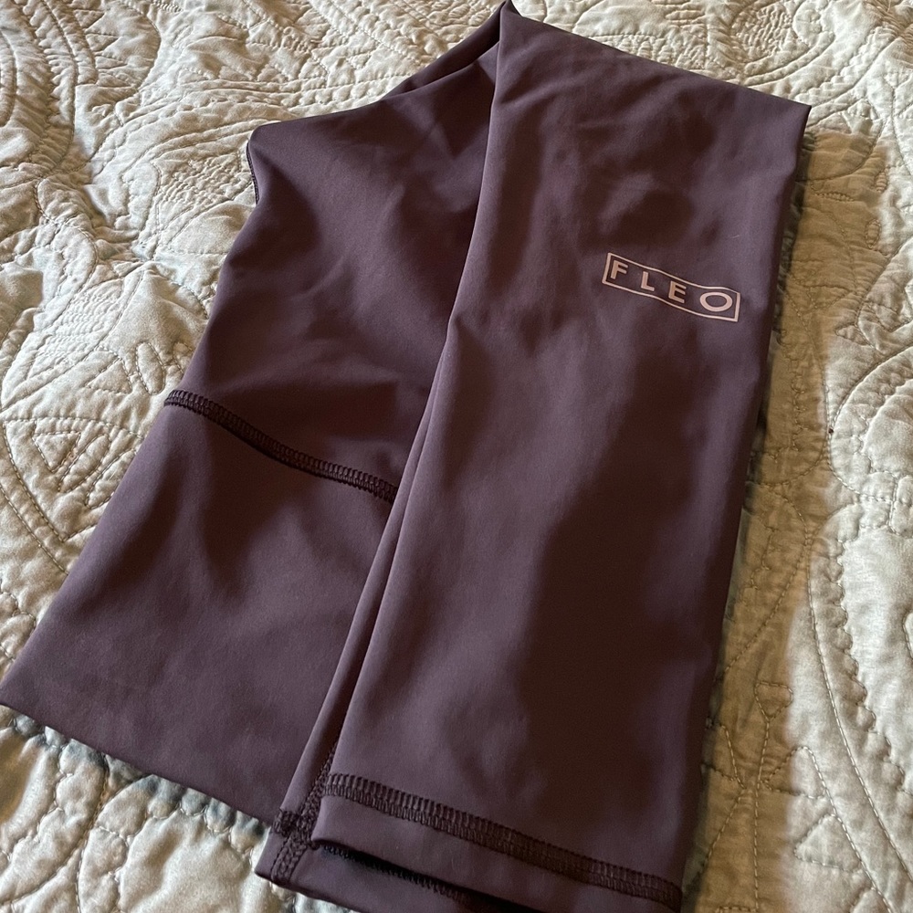 Fleo el toro Silky Silk 25” Persian night